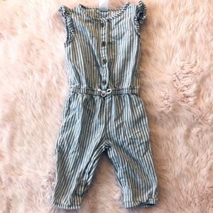 CUTE Carter’s one piece jumpsuit! 6 months